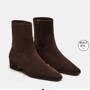 Steve Madden low heel sock bootie